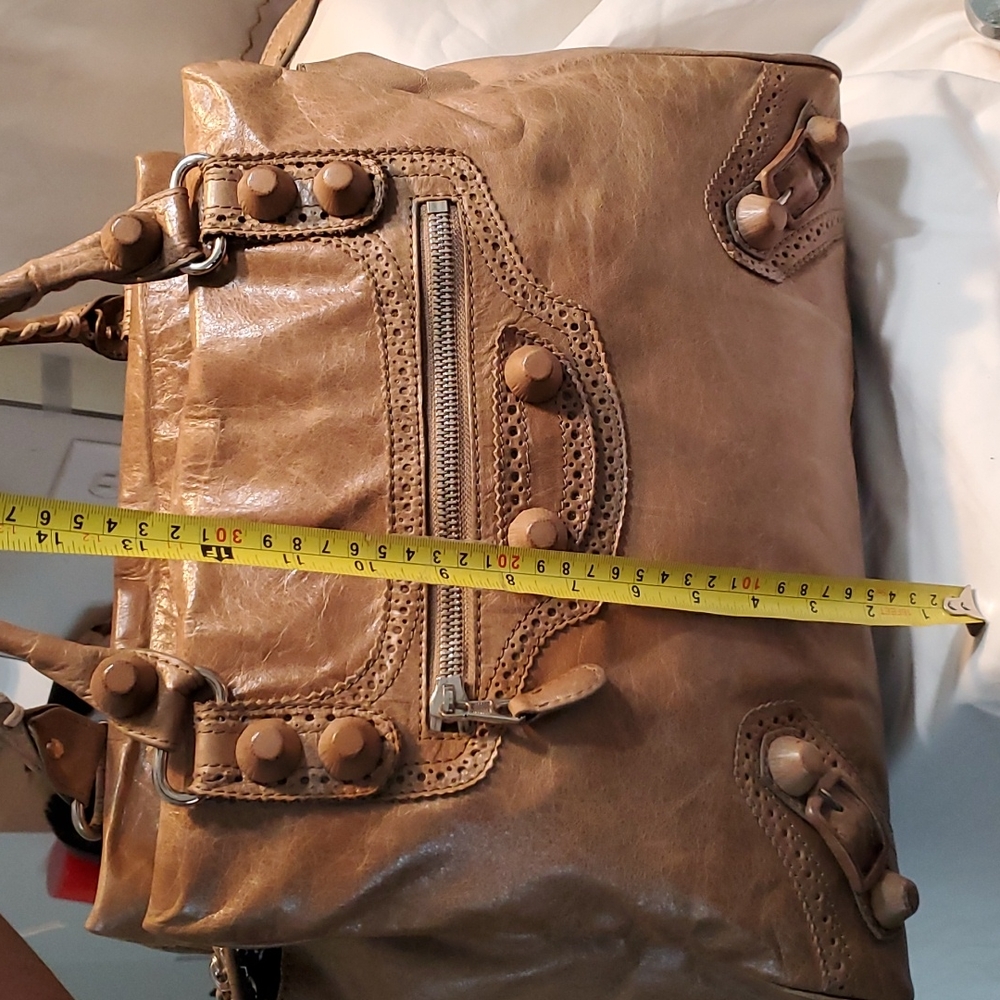 Balenciaga Handbag - Picture 9 of 16
